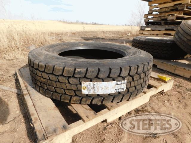 Pallet of 285/75R24.5 tire